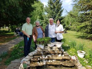 IMG-cec9c76c3da71638130d177e00490cbd-V